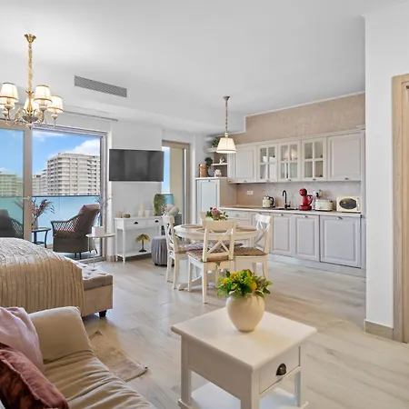 Marina Surf Sands דירה *