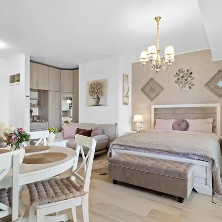 Marina Surf Sands Apartmán Năvodari